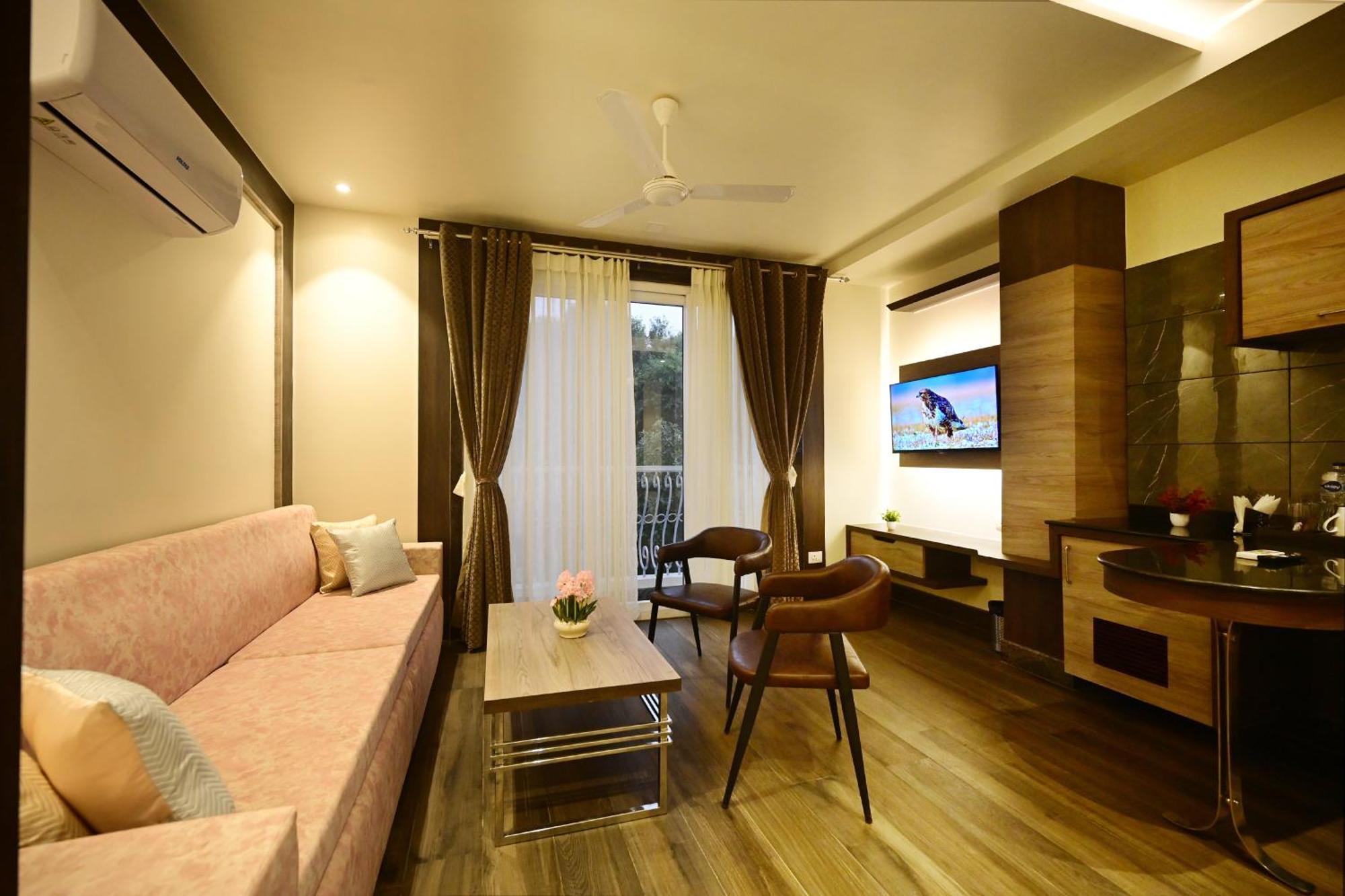 Coco Cabana Varanasi Ngoại thất bức ảnh