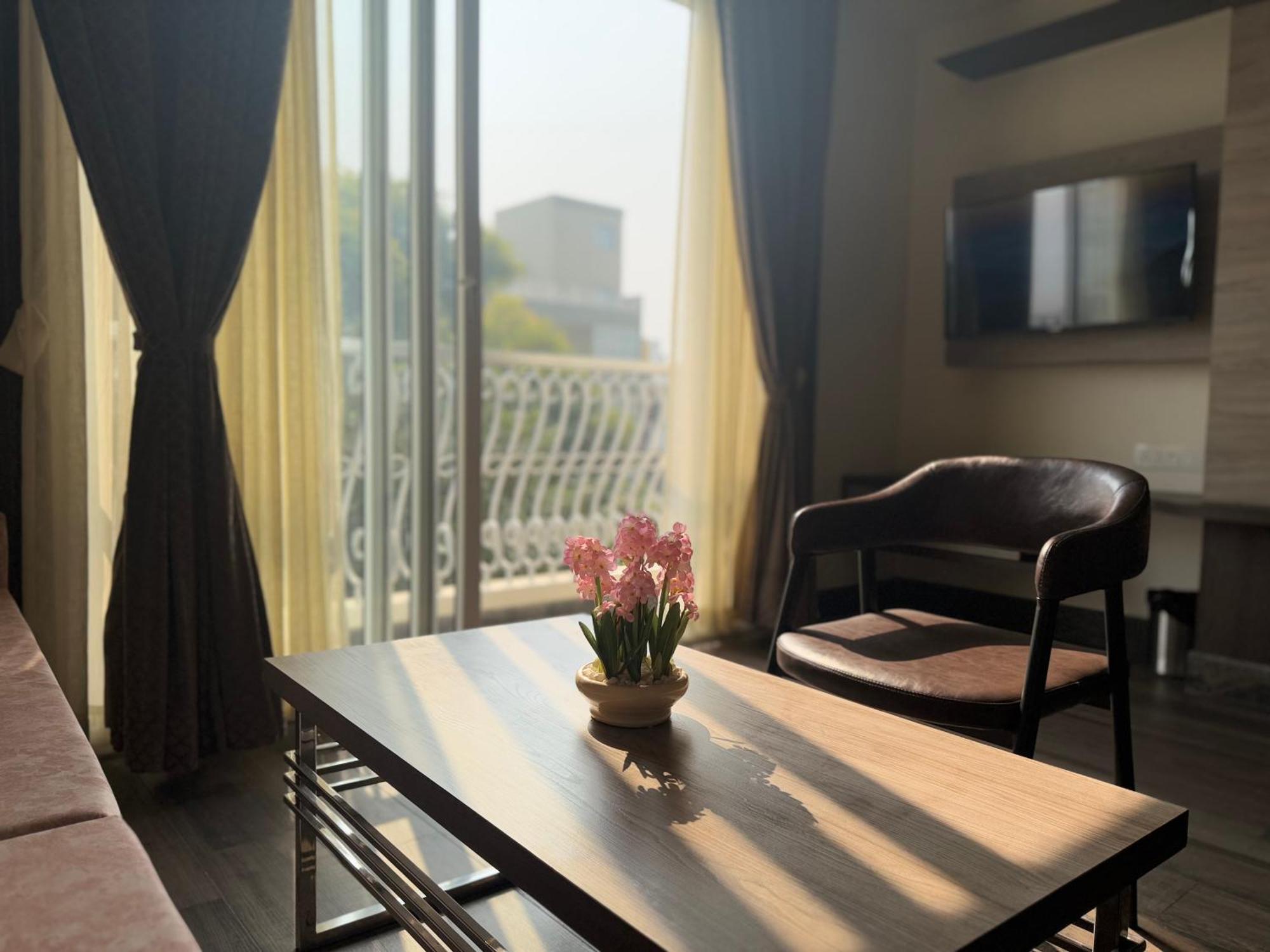 Coco Cabana Varanasi Ngoại thất bức ảnh